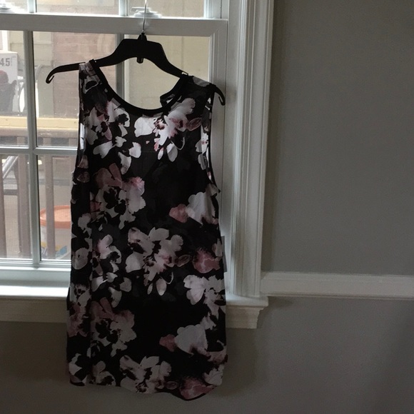 Rvca sleeveless shift sundress - Picture 8 of 8